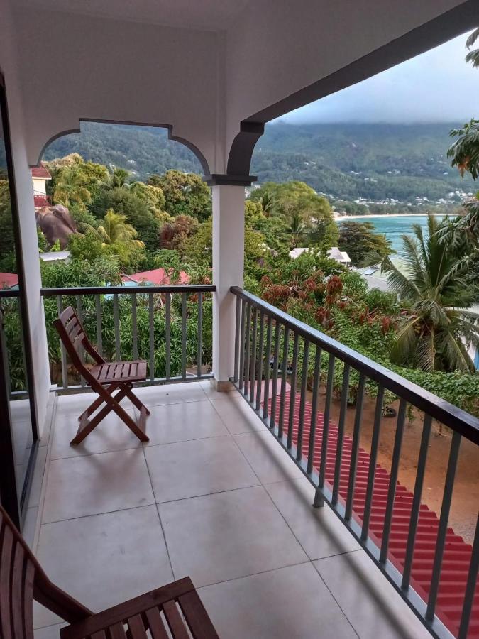 E&E Self Catering Hotel Beau Vallon  Bagian luar foto